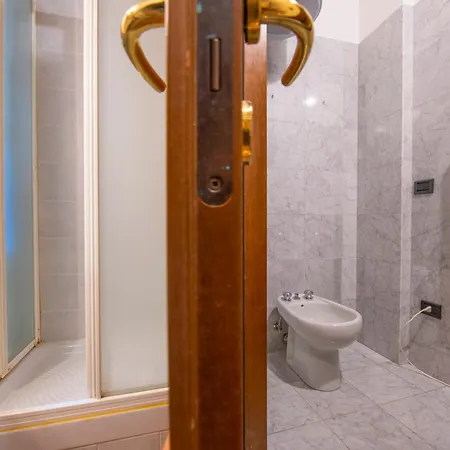 Apartment Arena Mazzini